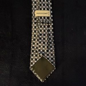 Pronto Uomo Tie
